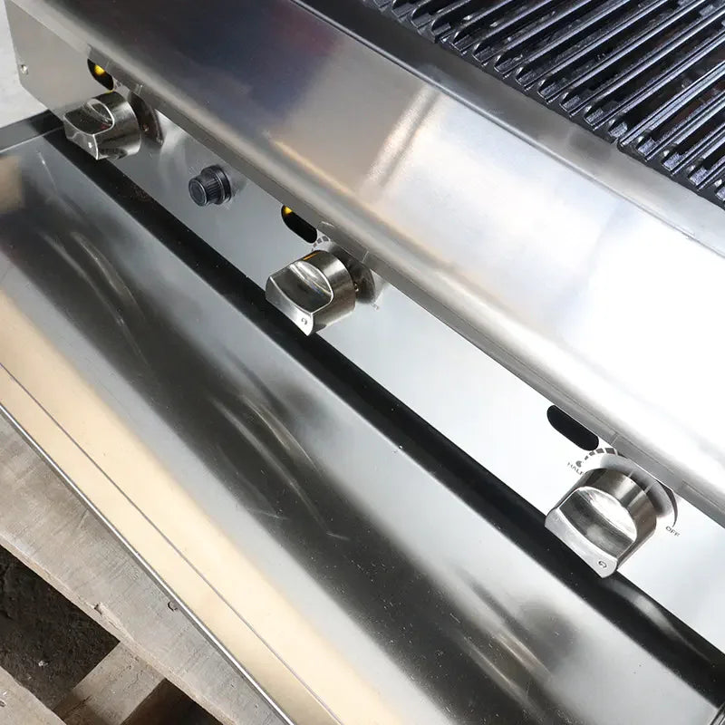 CP-CB36-M countertop gas lava rock char-broiler, stainless steel